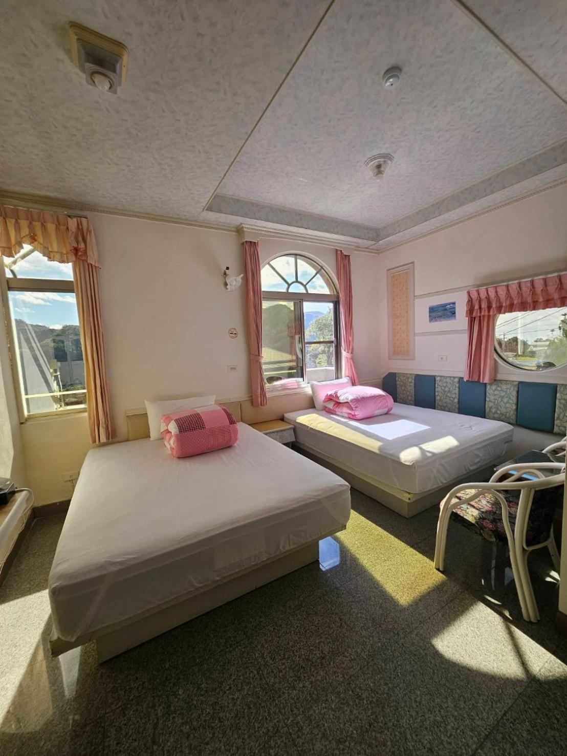 O-Sun-Win Hotel Meishan Buitenkant foto